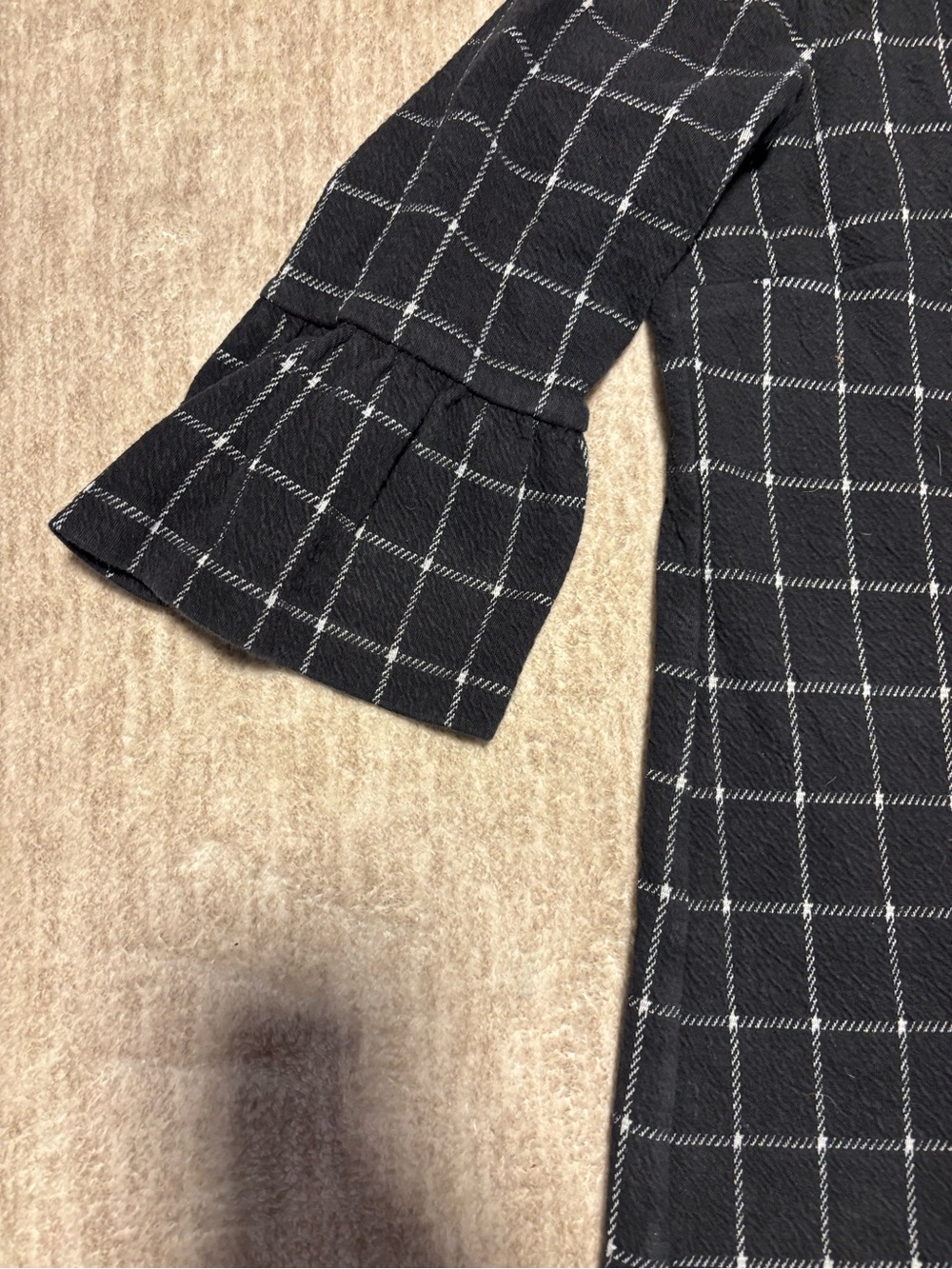 Banana Republic Windowpane Grid Bell Sleeve Ruffle Shift Dress Size 10 - Picture 3 of 6